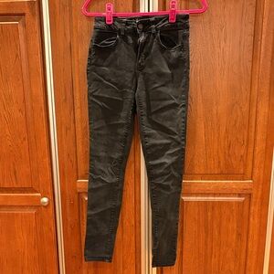 NWOT American Eagle Outfitters Mid Rise Jegging's
